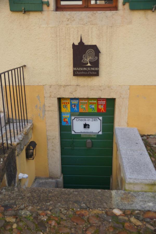 Maison Junod Romainmotier Exteriör bild